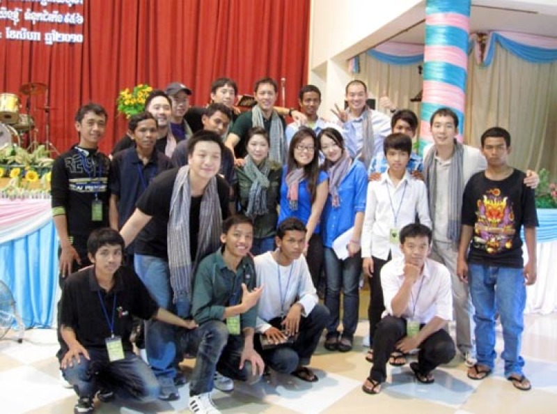 V2R with Cambodia Team