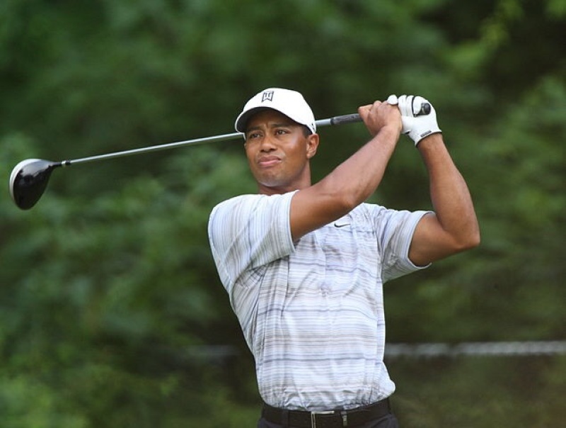 Tiger Woods Drives at Golf Course