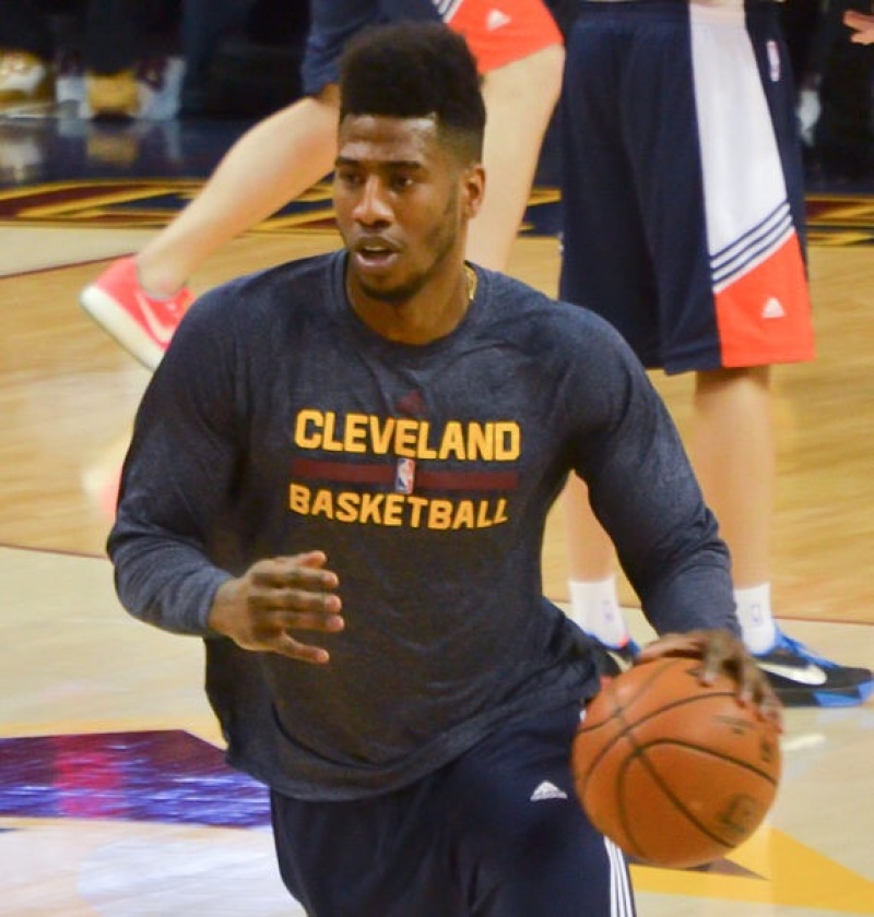 Iman Shumpert Warms Up On Basketball Court