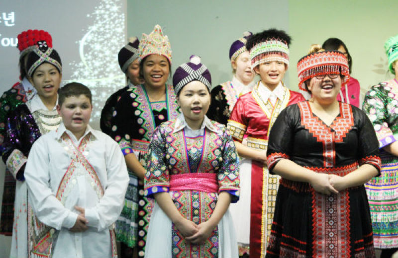 Hmong Korean Christmas worship
