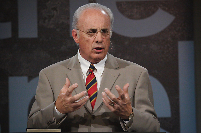 President Trump Thanked Pastor John MacArthur for Taking a Stand Over Church Closures