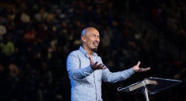 Francis Chan Apologizes for Past Endorsements of Leaders Later Disgraced by Scandal