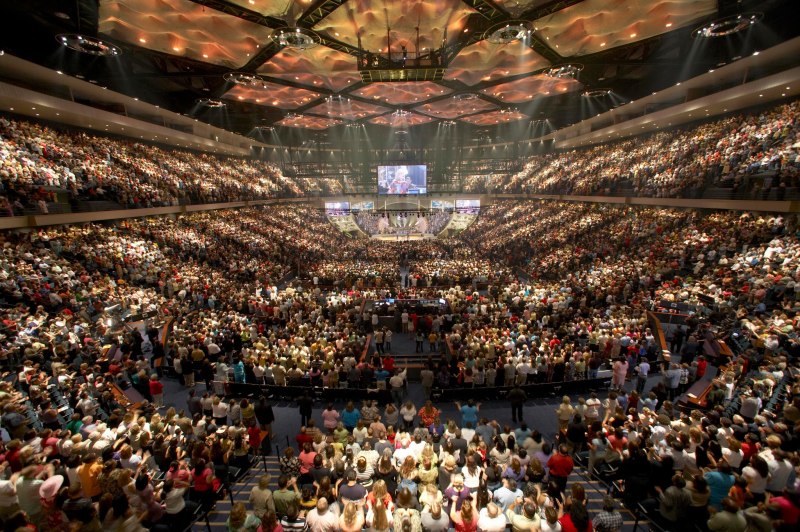 Starting from Oct 18th, Joel Osteen plans to bring Lakewood Church indoor service