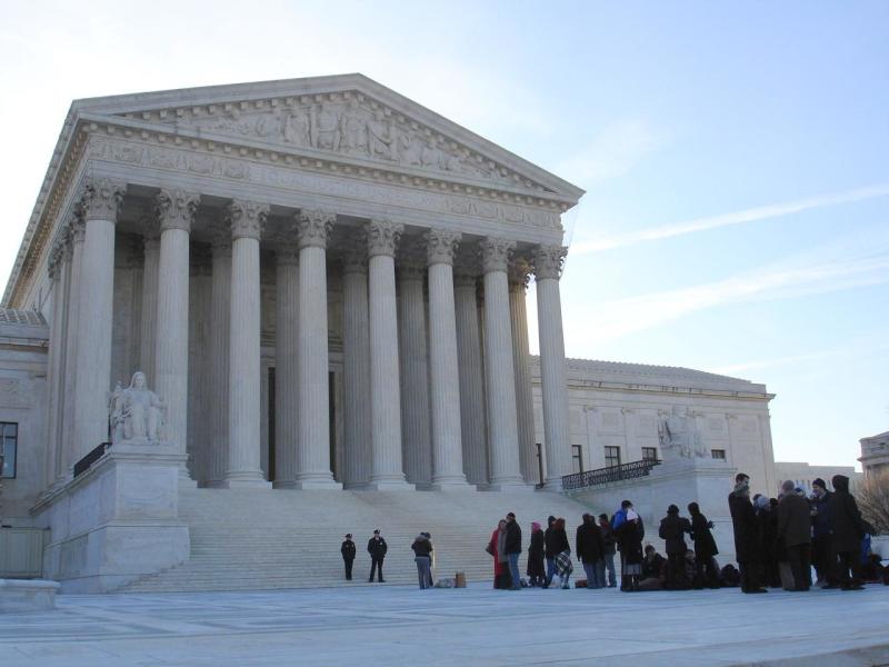 Supreme Court Declines to Block Mailing of Abortion Pill