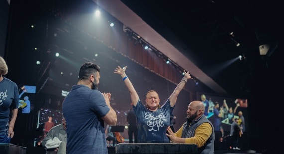 SBC Baptisms Rise as Adults Make Up More Than Half of Total Last Year