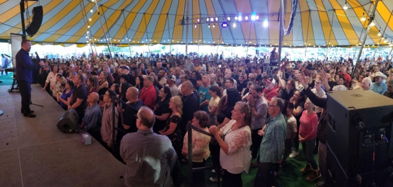 Mario Murillo preaching to a strong crowd in Modesto, California