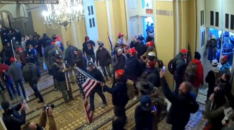 Jan. 6 Capitol protesters inside the federal building