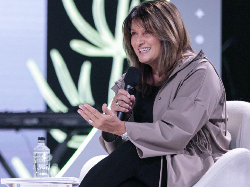 Hillsong Denies It Fired Bobbie Houston Through Text Following Brian Houston's Screenshots