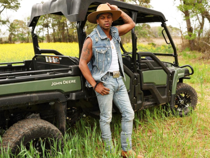 Country Singer Jimmie Allen Recounts Being in a 'Rough Place,' How Christian Music 'Saved' His Life