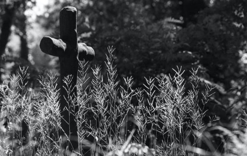 Fallen Police Officer Previously Buried in Unmarked Grave Now Has Monument 115 Years After, Thanks to Pastor’s Research 