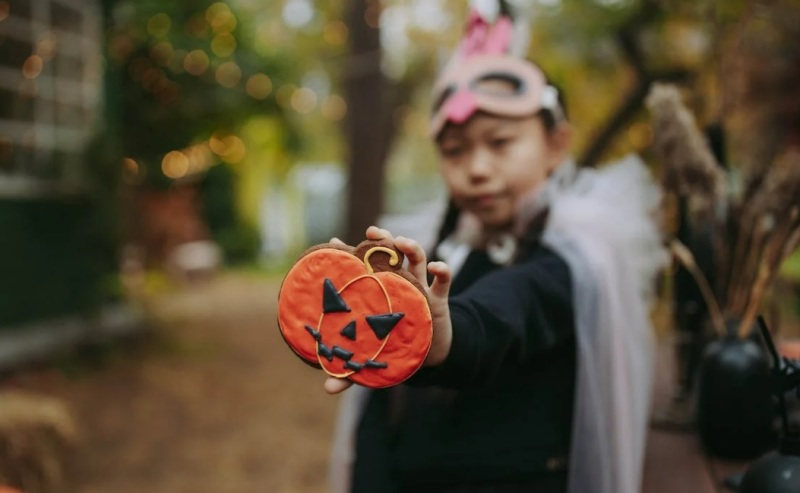 Should Christians Celebrate Halloween? 10 Halloween Fun Facts You Should Know