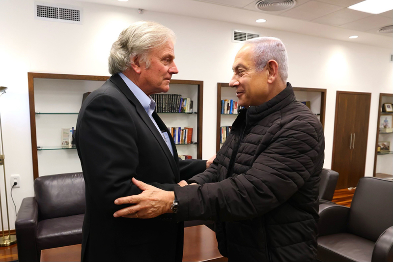 Franklin Graham meets with Israeli Prime Minister Benjamin Netanyahu.