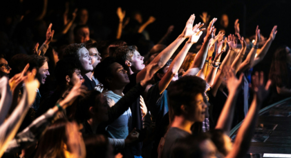 U.S. Church Attendance Rises as Share of Previously Unchurched Newcomers Falls