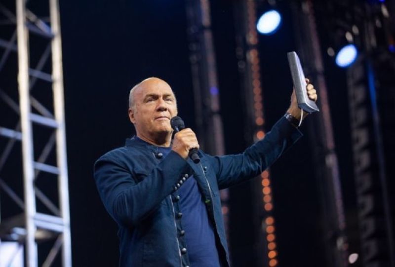 Pastor Greg Laurie