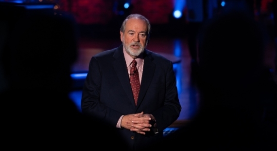  Huckabee Pushes Back After Jerusalem Church Leaders Criticize Christian Zionism