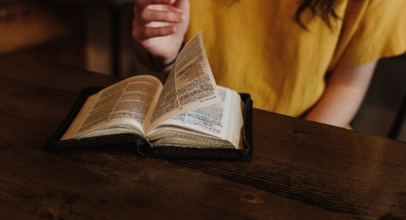 Engaging with Scripture Promotes Growth, Particularly in Gen Z and Millennials
