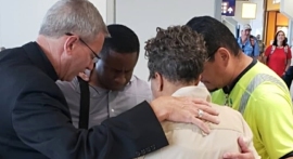 Lawmakers Criticize DFW Airport Over Exclusion of Pastor from Interfaith Chapel Service