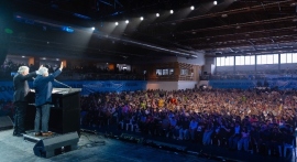“You Can’t Save Yourself”: Graham Preaches as Hundreds Commit to Christ in Argentina