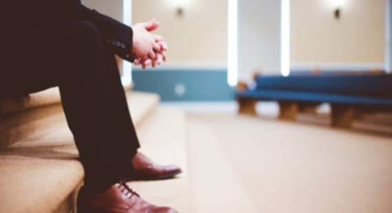Pastors Feel More Equipped for Ministry but Report Declining Job Satisfaction, Study Finds