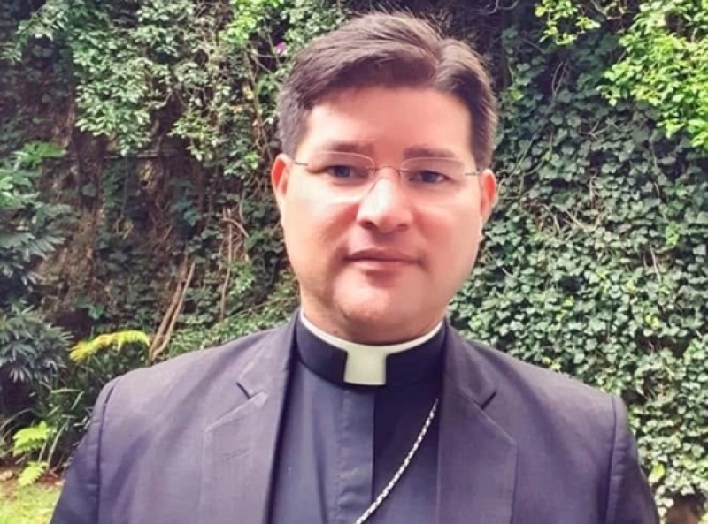 Bishop Jylman Red Jurado Farfán