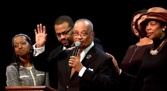 Fred Luter Jr. Announces Retirement from Franklin Avenue Baptist Church, Backs Son as Successor