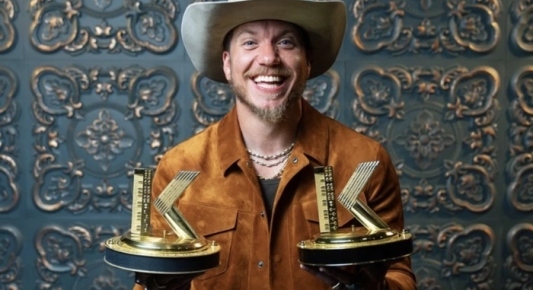 Brandon Lake Claims Top K-LOVE Fan Awards Honors, Wins Artist and Male Artist of the Year